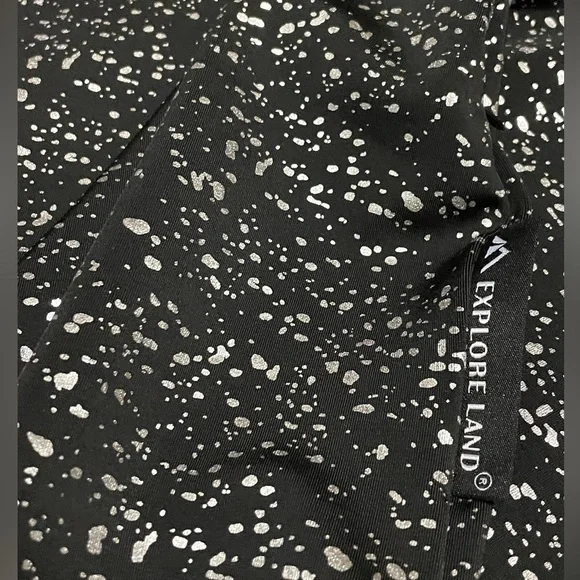 Luggage Protector Skin - Picture 5 of 8